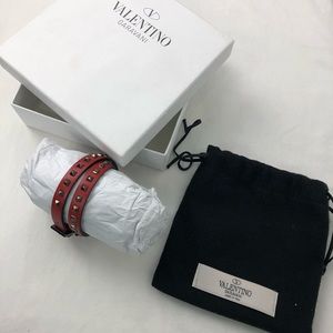 VALENTINO GARAVANI NWT wrap around rockstud bracel